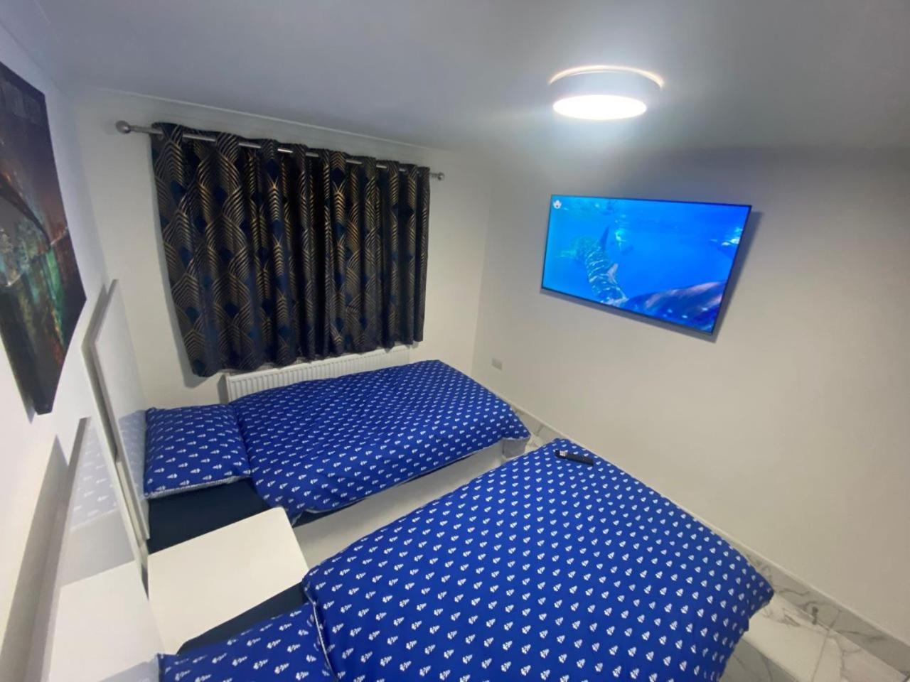 The Royal Boutique Oxford Lodge By London Sleep 6 헤이스 외부 사진