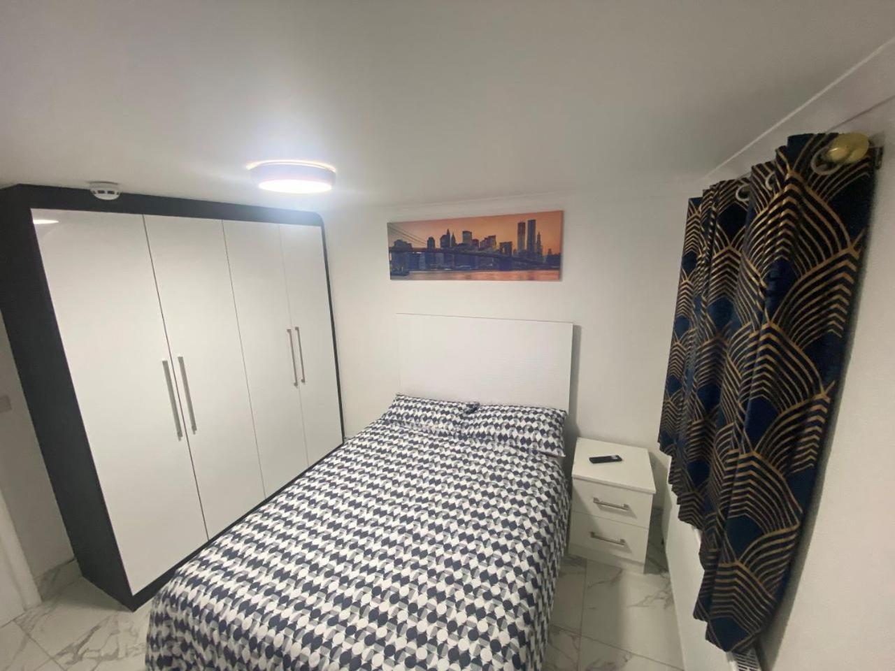 The Royal Boutique Oxford Lodge By London Sleep 6 헤이스 외부 사진